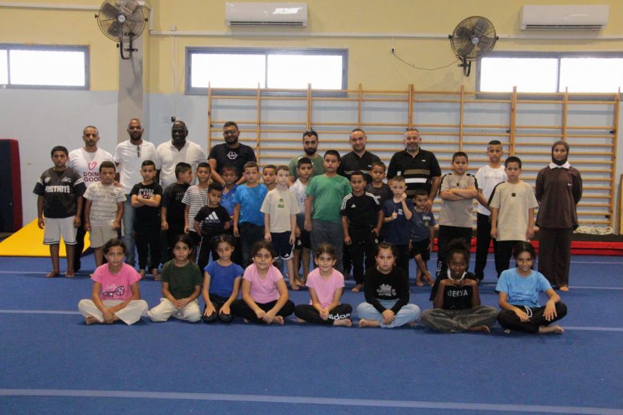 افتتاح دورة الجمباز للأطفال في المركز الجماهيري رهط
